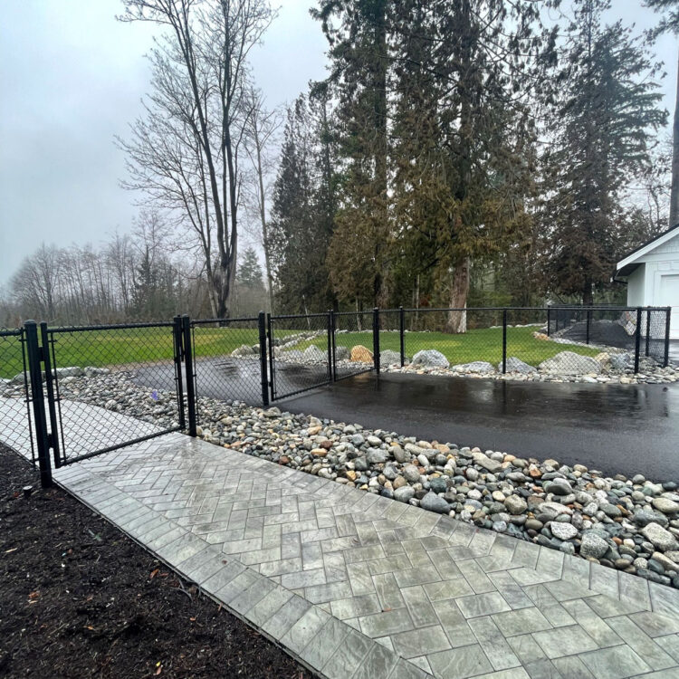 Chainlink fence and gate installation in the Lower Mainland